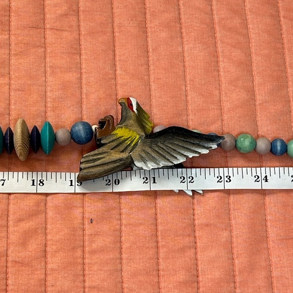 Vintage Unique Wooden Beaded Necklace With A Hand Carved & Painted Bird - Picture 7 of 14